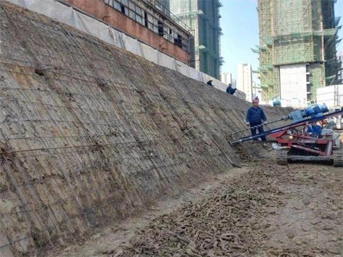 康马建筑边坡支护
